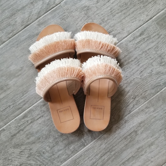 Dolce vita Haya Fringe sandals - Picture 2 of 4